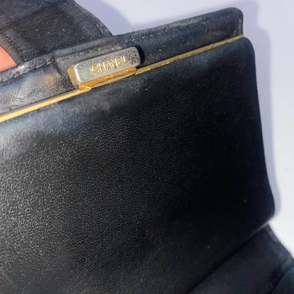 Authentic Chanel Caviar Compact Wallet Black - Picture 9 of 10